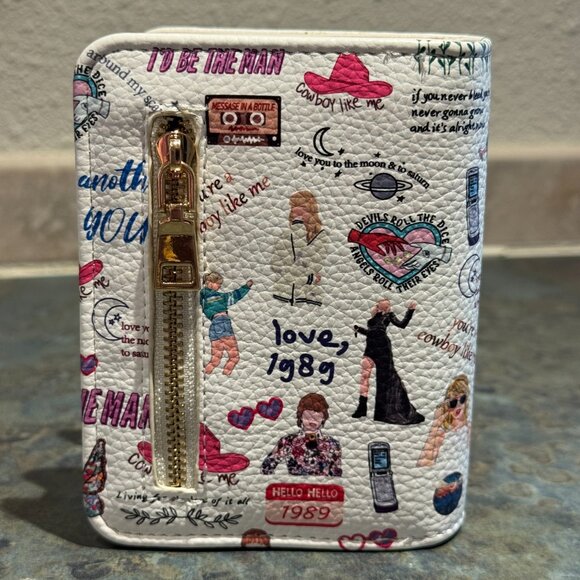 Taylor Swift Eras Print Wallet & Card Holder - Picture 2 of 7